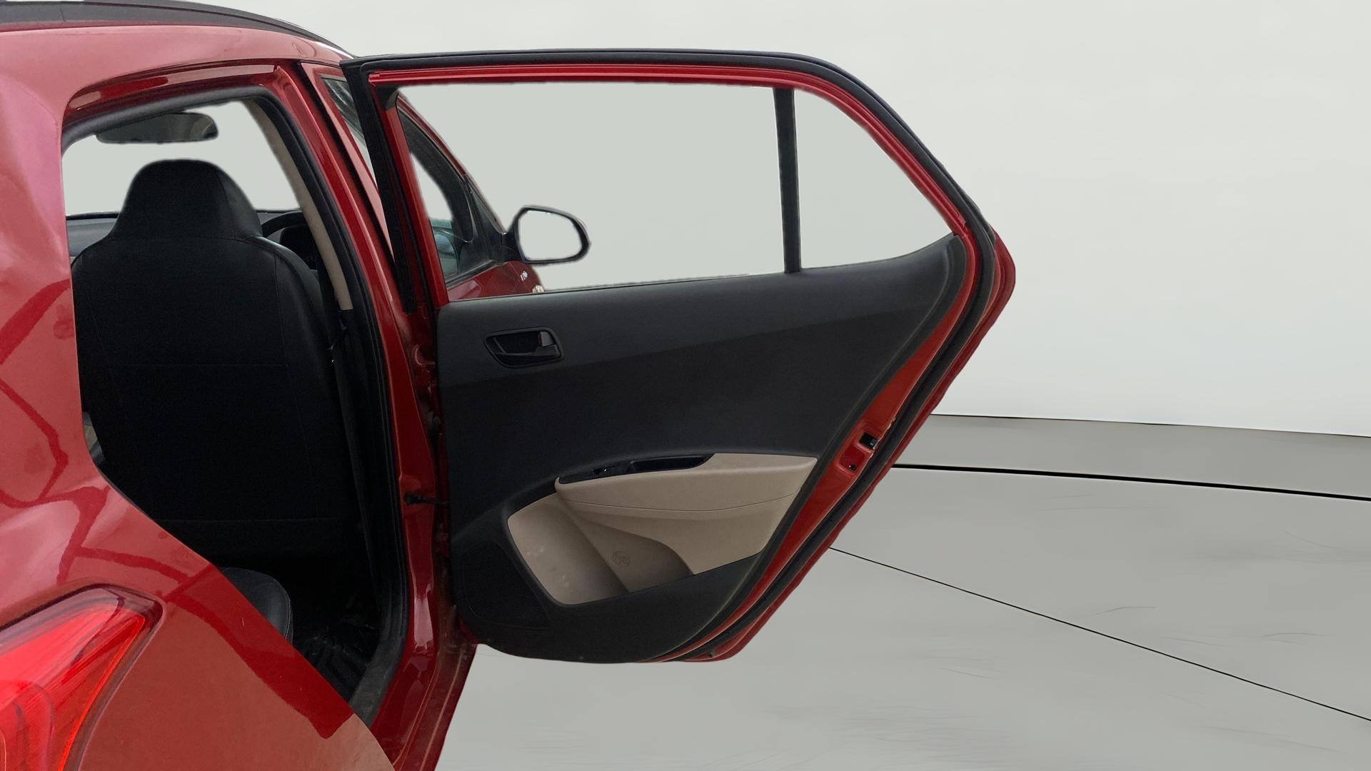 View 2019 Hyundai Grand i10 1.2 Magna Petrol AT Image 7 Used 2019 Hyundai Grand i10 1.2 Magna Petrol AT Image 7