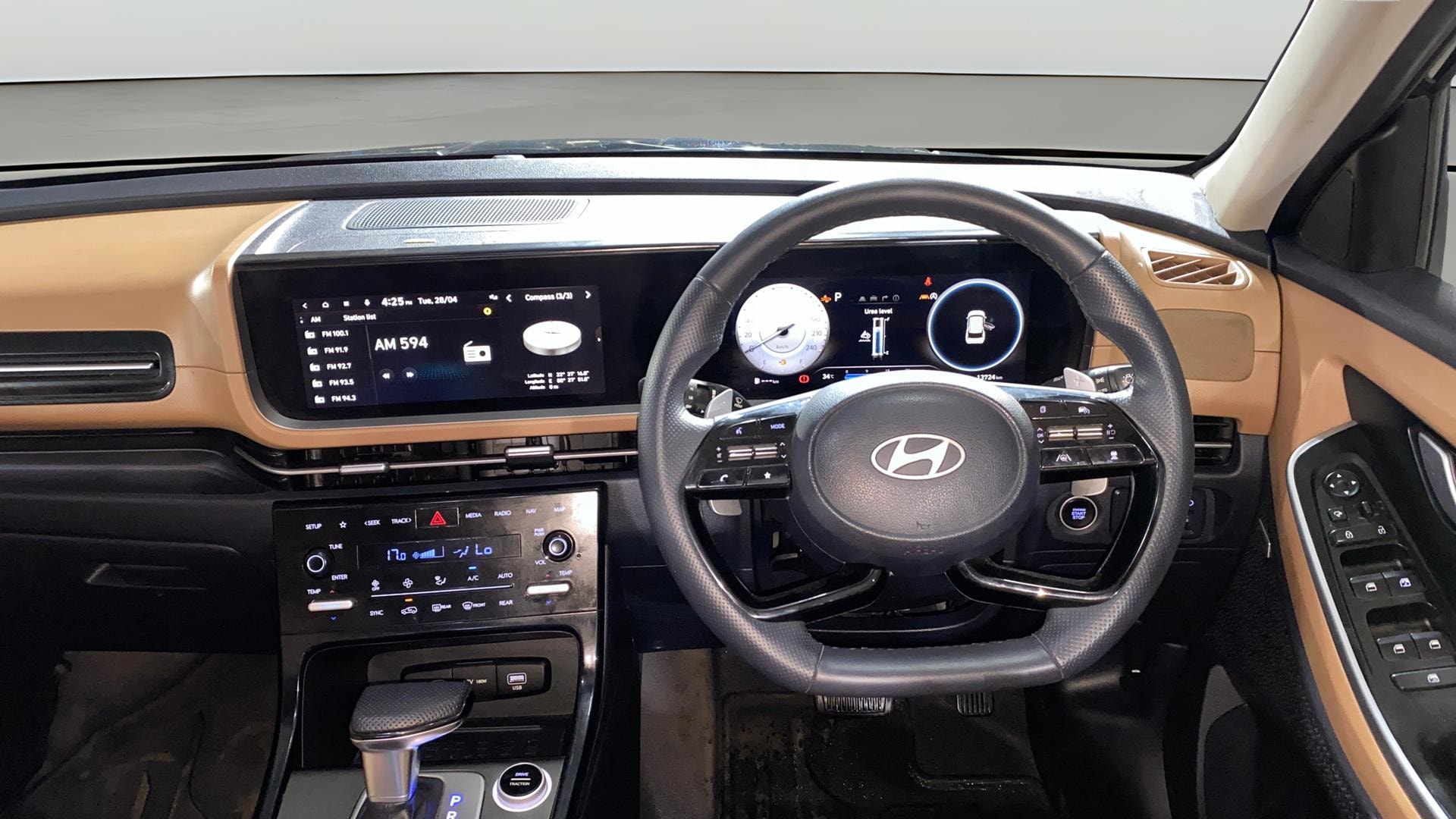 Used 2024 Hyundai Alcazar Used 2024 Hyundai Alcazar