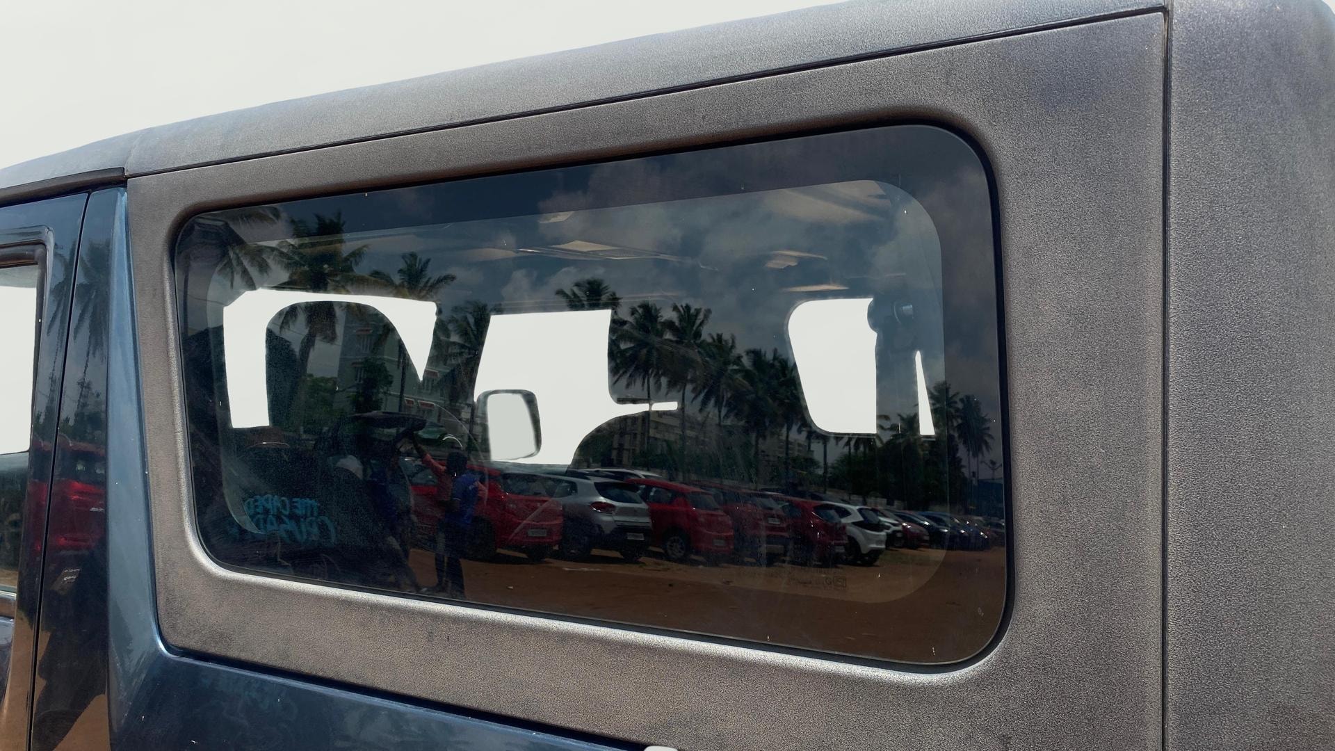 View 2022 Mahindra Thar AX Standard Manual Soft Top 6 Seater Image 23 Used 2022 Mahindra Thar AX Standard Manual Soft Top 6 Seater Image 23