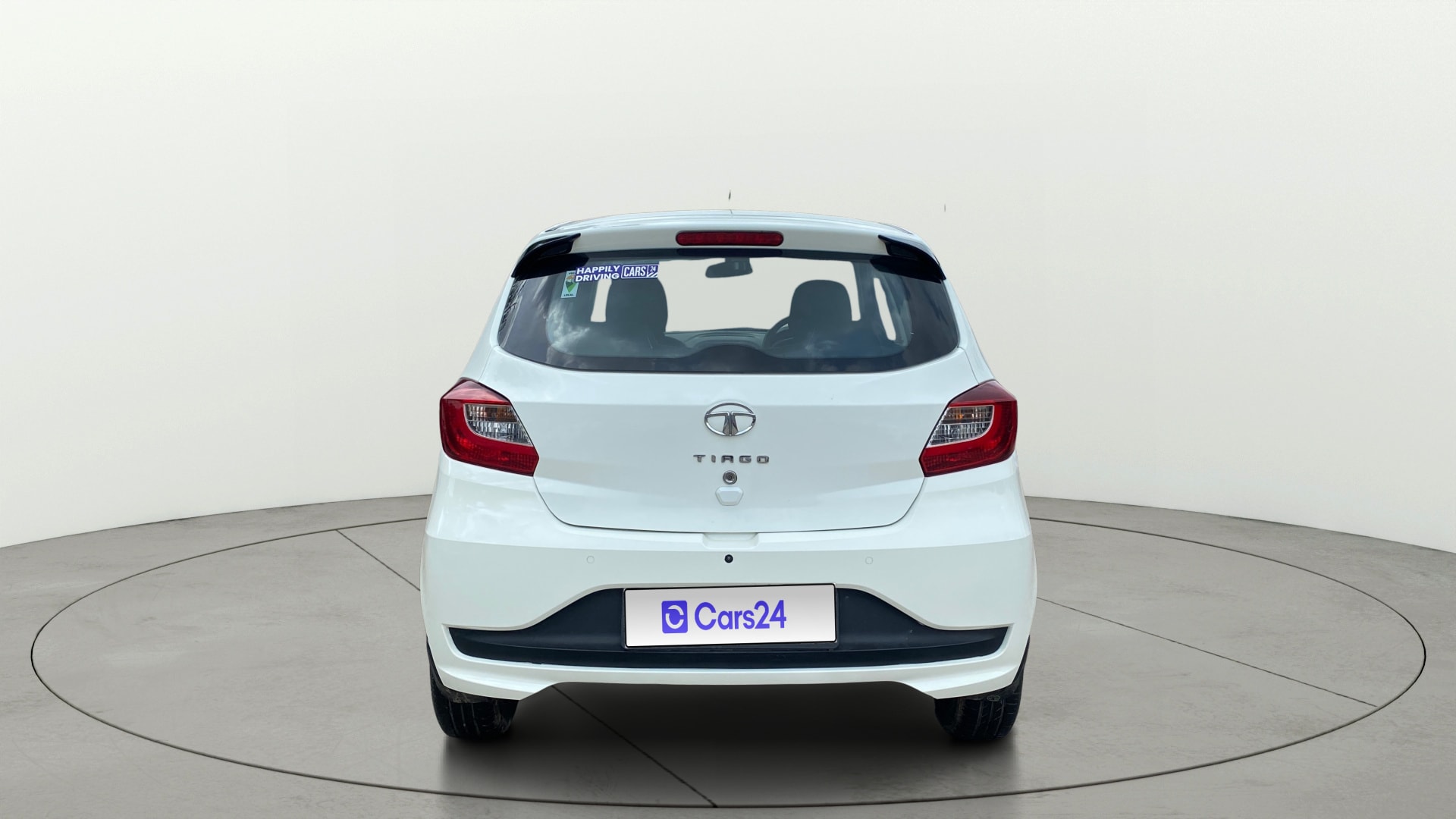 View 2023 Tata Tiago Revotorq XB Image 39 Used 2023 Tata Tiago Revotorq XB Image 39