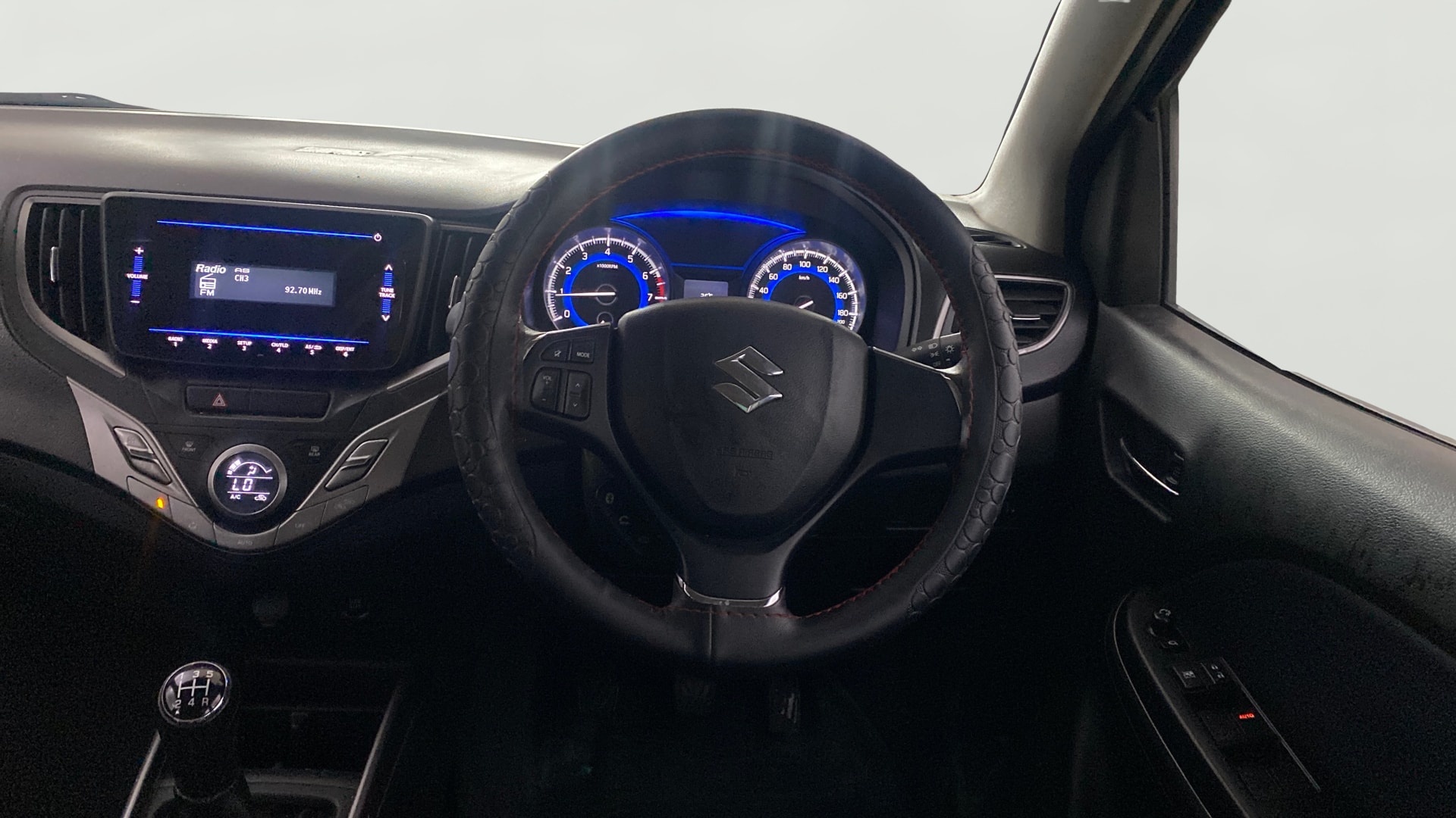 View 2020 Maruti Suzuki 1000 Base Variant Image 20 Used 2020 Maruti Suzuki 1000 Base Variant Image 20