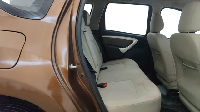 View Renault Duster Image 29 Used Renault Duster Image 29