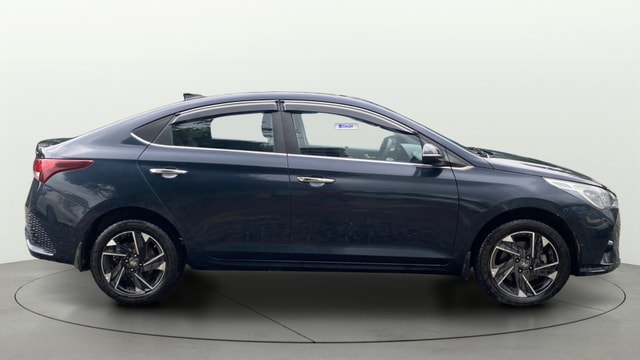View Hyundai Verna Image 9 Used Hyundai Verna Image 9