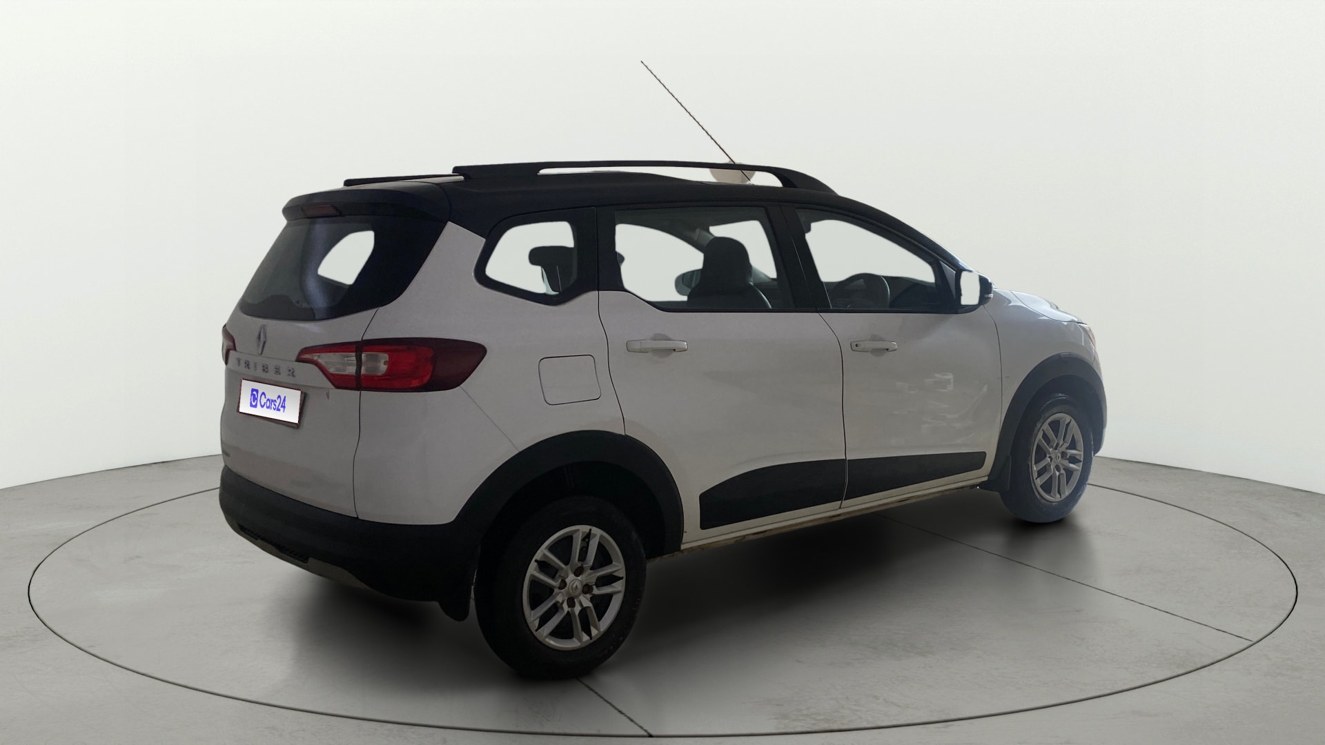 Used 2023 Renault Triber Used 2023 Renault Triber