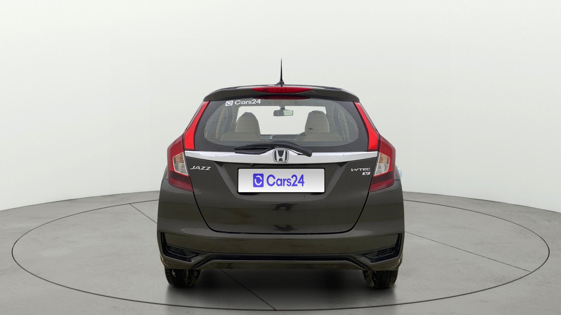 View 2021 Honda Jazz E MT Diesel Image 40 Used 2021 Honda Jazz E MT Diesel Image 40