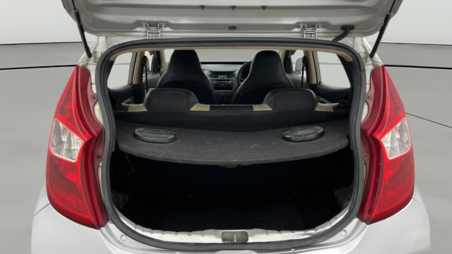 View Hyundai EON Image 36 Used Hyundai EON Image 36