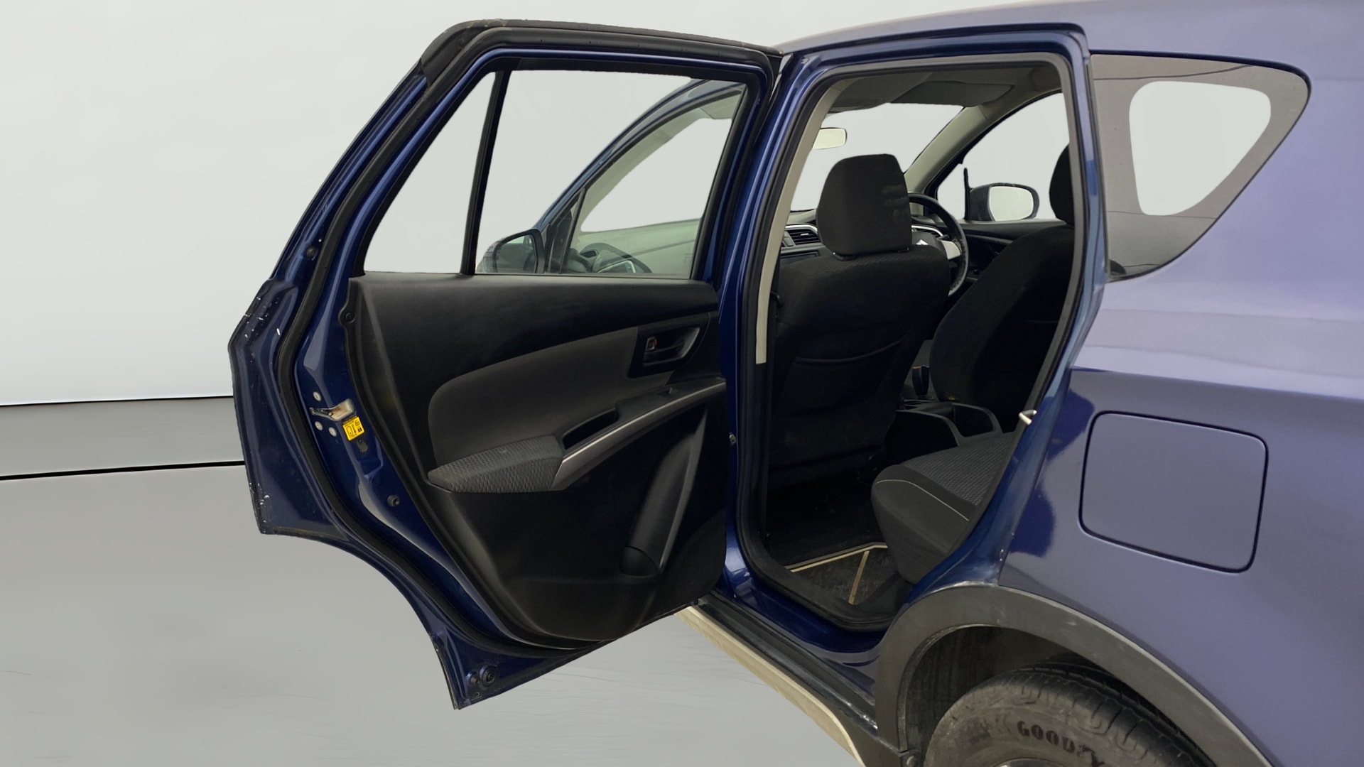 View 2019 Maruti Suzuki 1000 Base Variant Image 22 Used 2019 Maruti Suzuki 1000 Base Variant Image 22