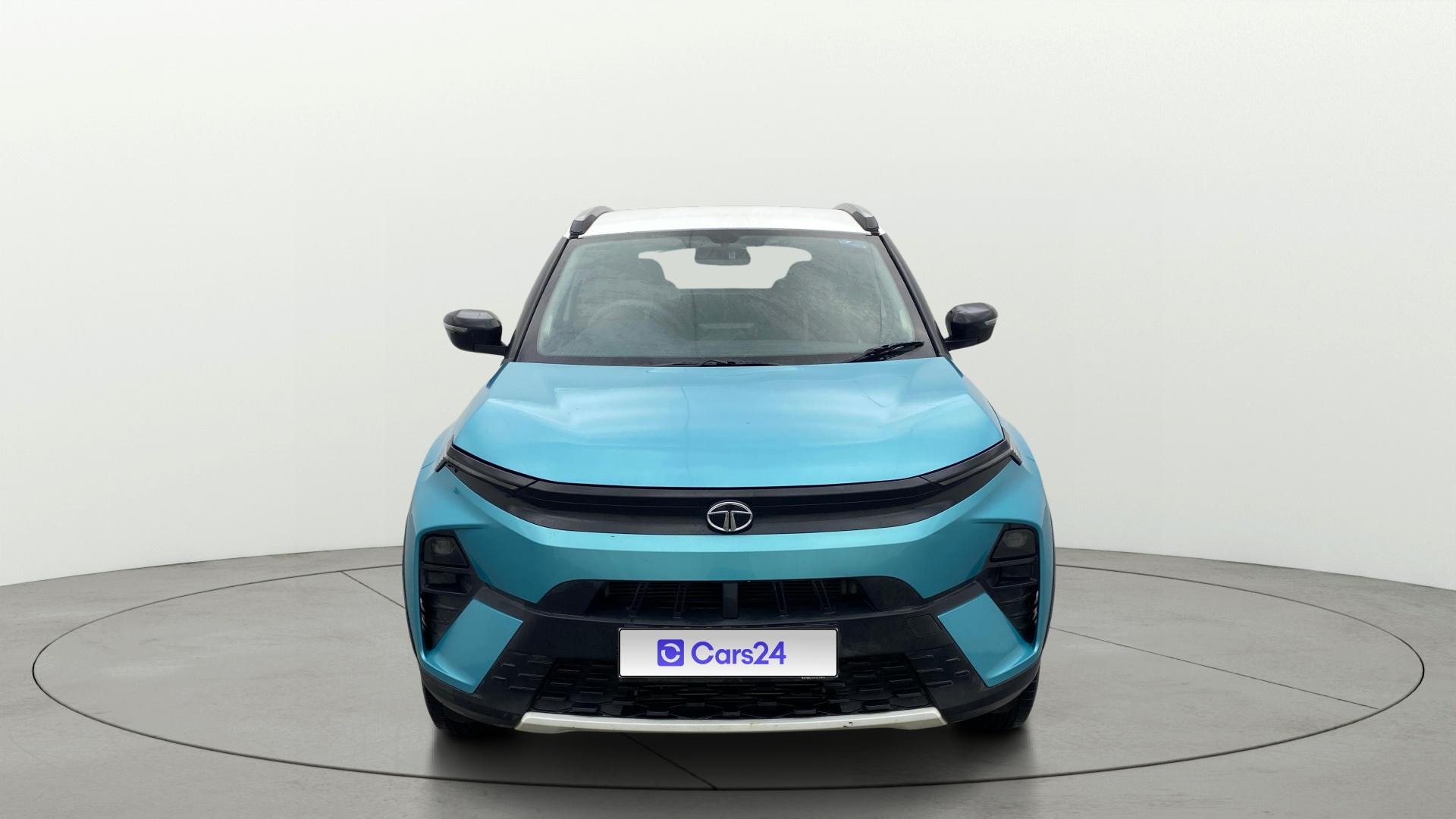 View 2023 Tata Nexon Revotron XE Image 1 Used 2023 Tata Nexon Revotron XE Image 1