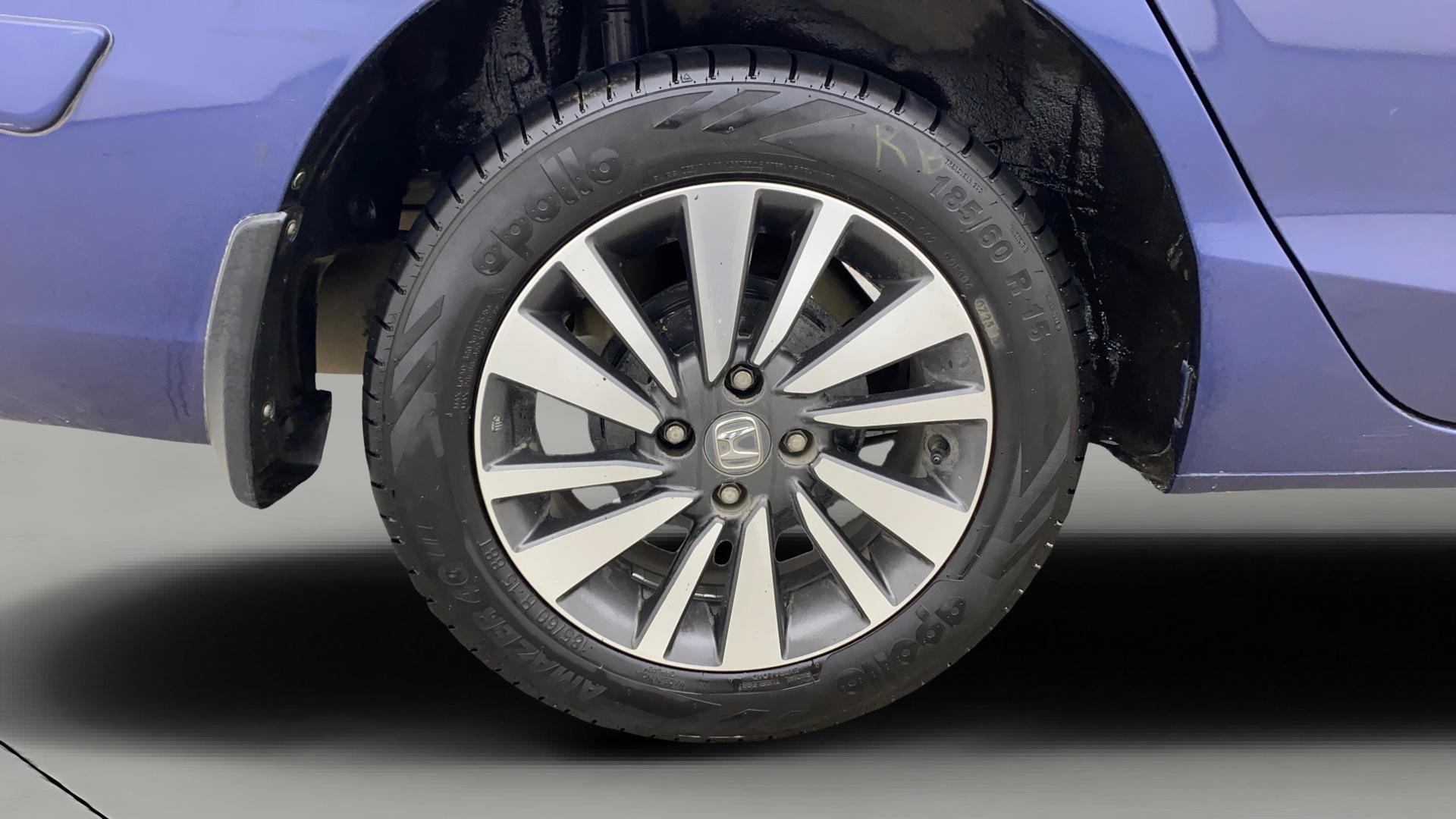 View 2023 Honda City ZX MT Diesel Anniversary Edition Image 25 Used 2023 Honda City ZX MT Diesel Anniversary Edition Image 25