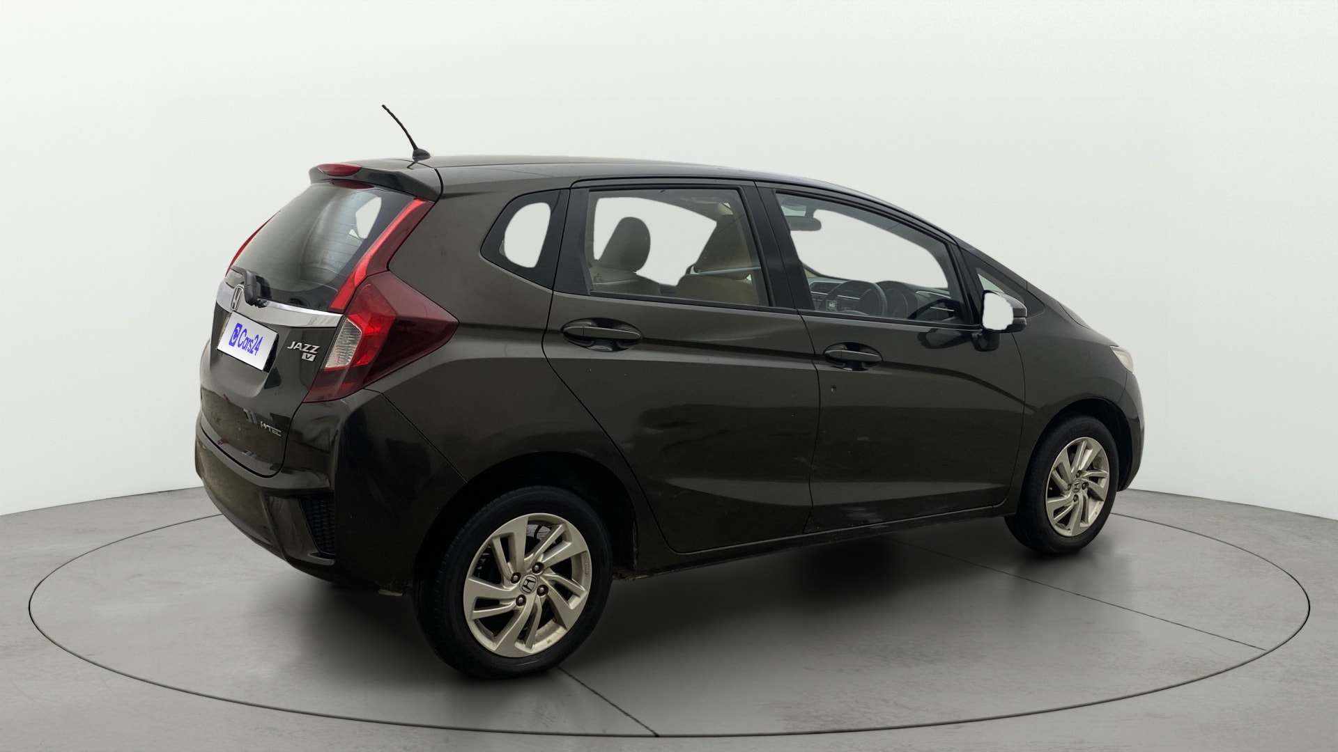View 2017 Honda Jazz E MT Diesel Image 43 Used 2017 Honda Jazz E MT Diesel Image 43