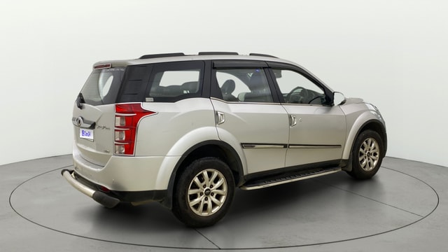 View Mahindra XUV500 Image 46 Used Mahindra XUV500 Image 46