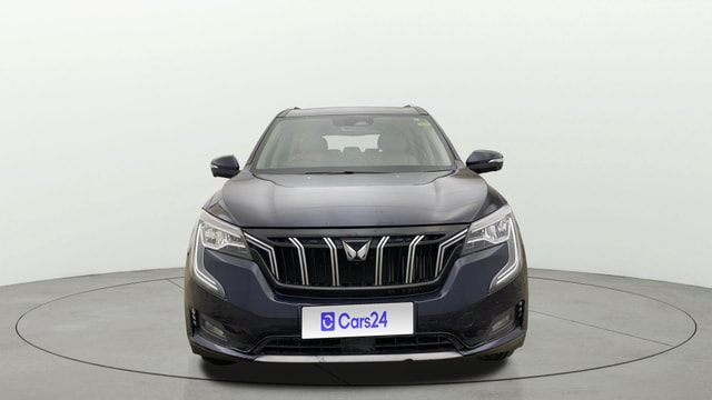 View Mahindra XUV700 Image 1 Used Mahindra XUV700 Image 1