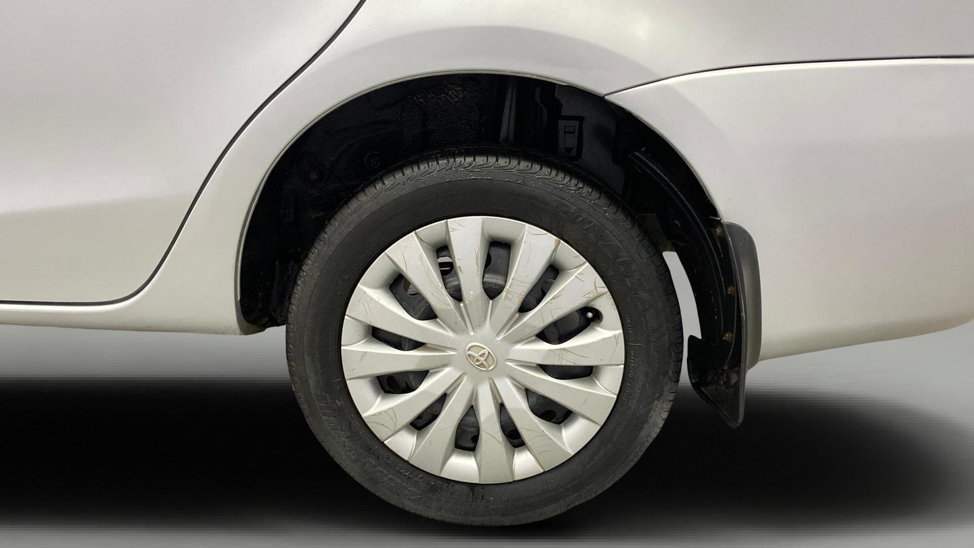 View 2015 Toyota Etios G Image 11 Used 2015 Toyota Etios G Image 11
