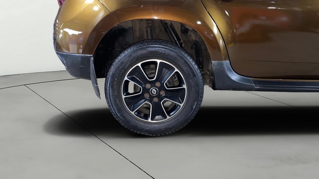 View Renault Duster Image 23 Used Renault Duster Image 23