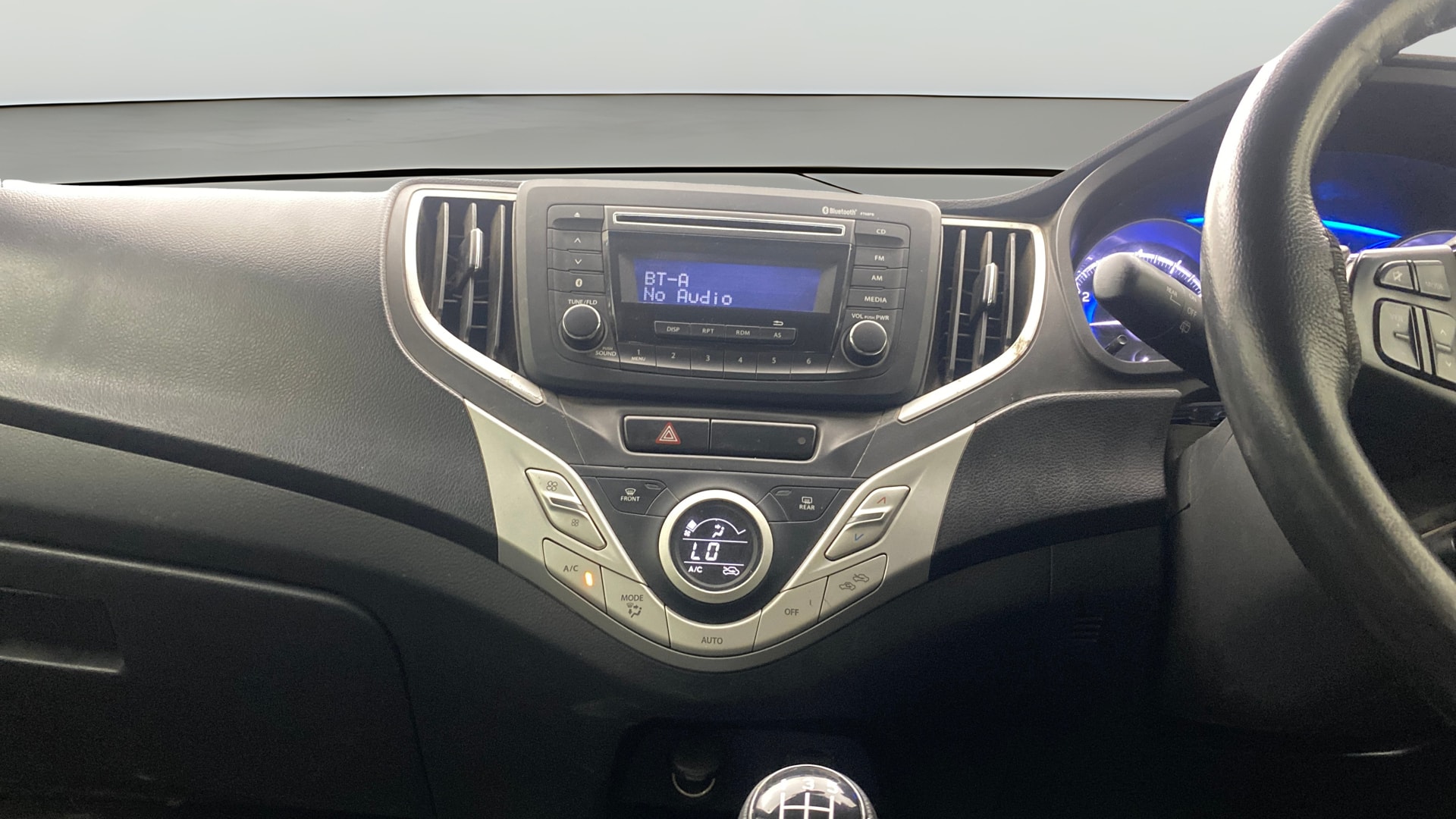 View 2017 Maruti Suzuki 1000 Base Variant Image 17 Used 2017 Maruti Suzuki 1000 Base Variant Image 17