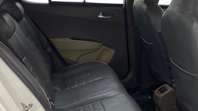 View Hyundai Grand i10 Image 29 Used Hyundai Grand i10 Image 29