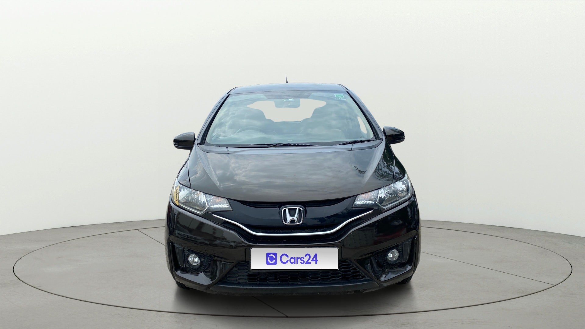 View 2019 Honda Jazz E MT Diesel Image 1 Used 2019 Honda Jazz E MT Diesel Image 1
