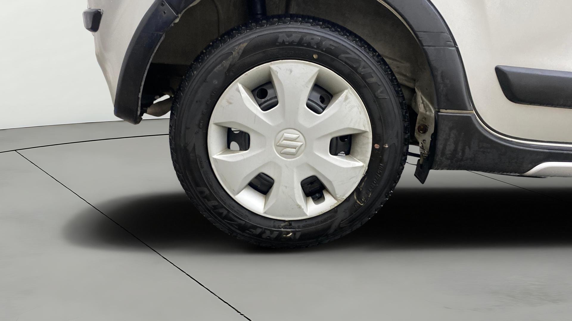 View 2019 Maruti Suzuki 1000 Base Variant Image 23 Used 2019 Maruti Suzuki 1000 Base Variant Image 23