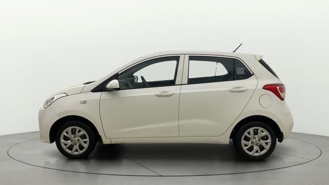View Hyundai Grand i10 Image 5 Used Hyundai Grand i10 Image 5
