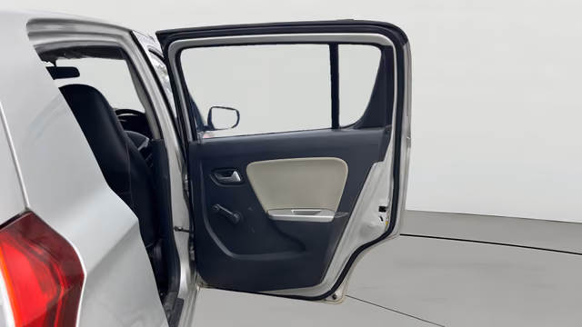 View Maruti Suzuki Alto K10 Image 7 Used Maruti Suzuki Alto K10 Image 7