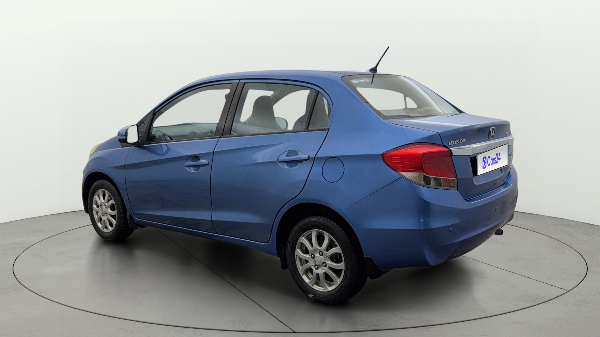 View 2015 Honda Amaze E MT Petrol BS IV Image 2 Used 2015 Honda Amaze E MT Petrol BS IV Image 2