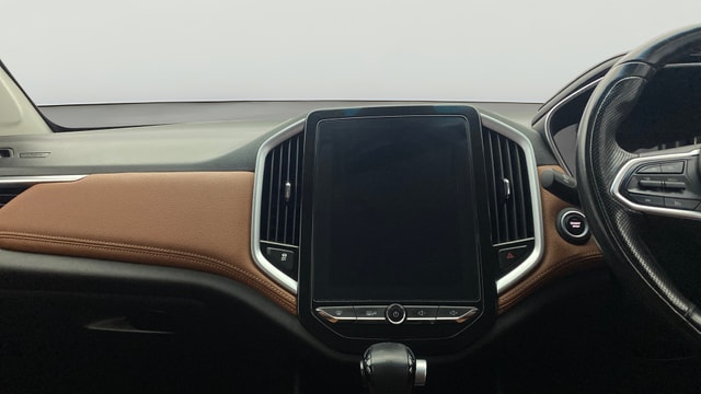 View MG Hector Plus Image 34 Used MG Hector Plus Image 34