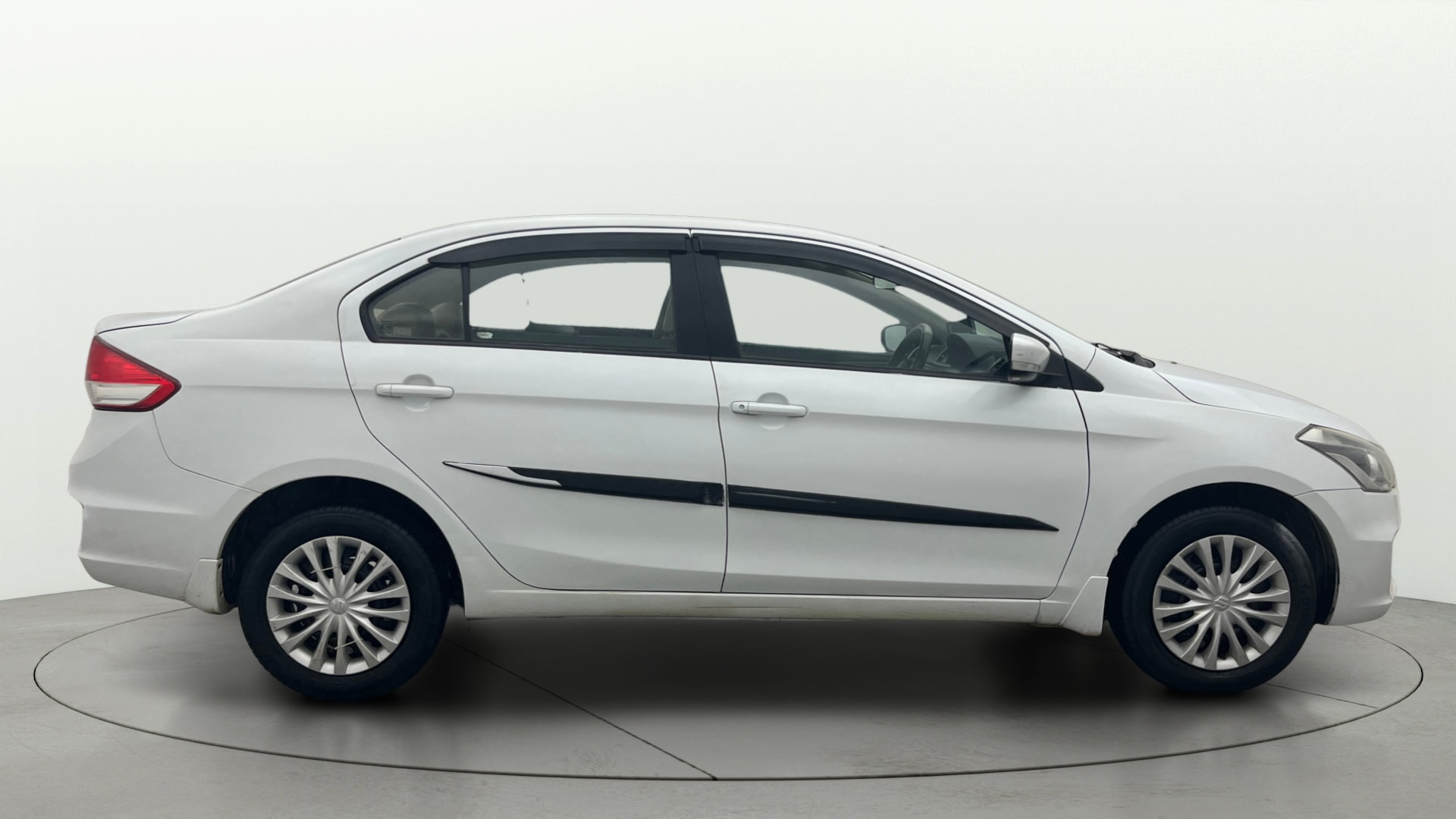 Used 2016 Maruti Suzuki 1000 Used 2016 Maruti Suzuki 1000