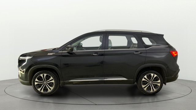 View MG Hector Image 27 Used MG Hector Image 27