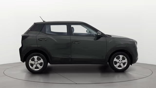 View Mahindra XUV 3XO Image 9 Used Mahindra XUV 3XO Image 9