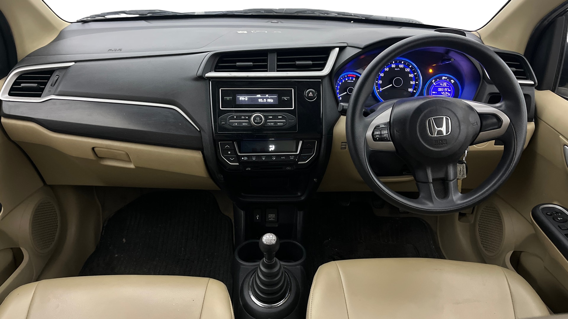 View 2016 Honda Amaze E MT Petrol BS IV Image 15 Used 2016 Honda Amaze E MT Petrol BS IV Image 15
