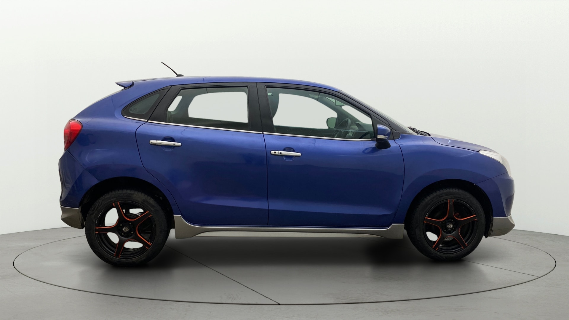 View 2017 Maruti Suzuki 1000 Base Variant Image 8 Used 2017 Maruti Suzuki 1000 Base Variant Image 8