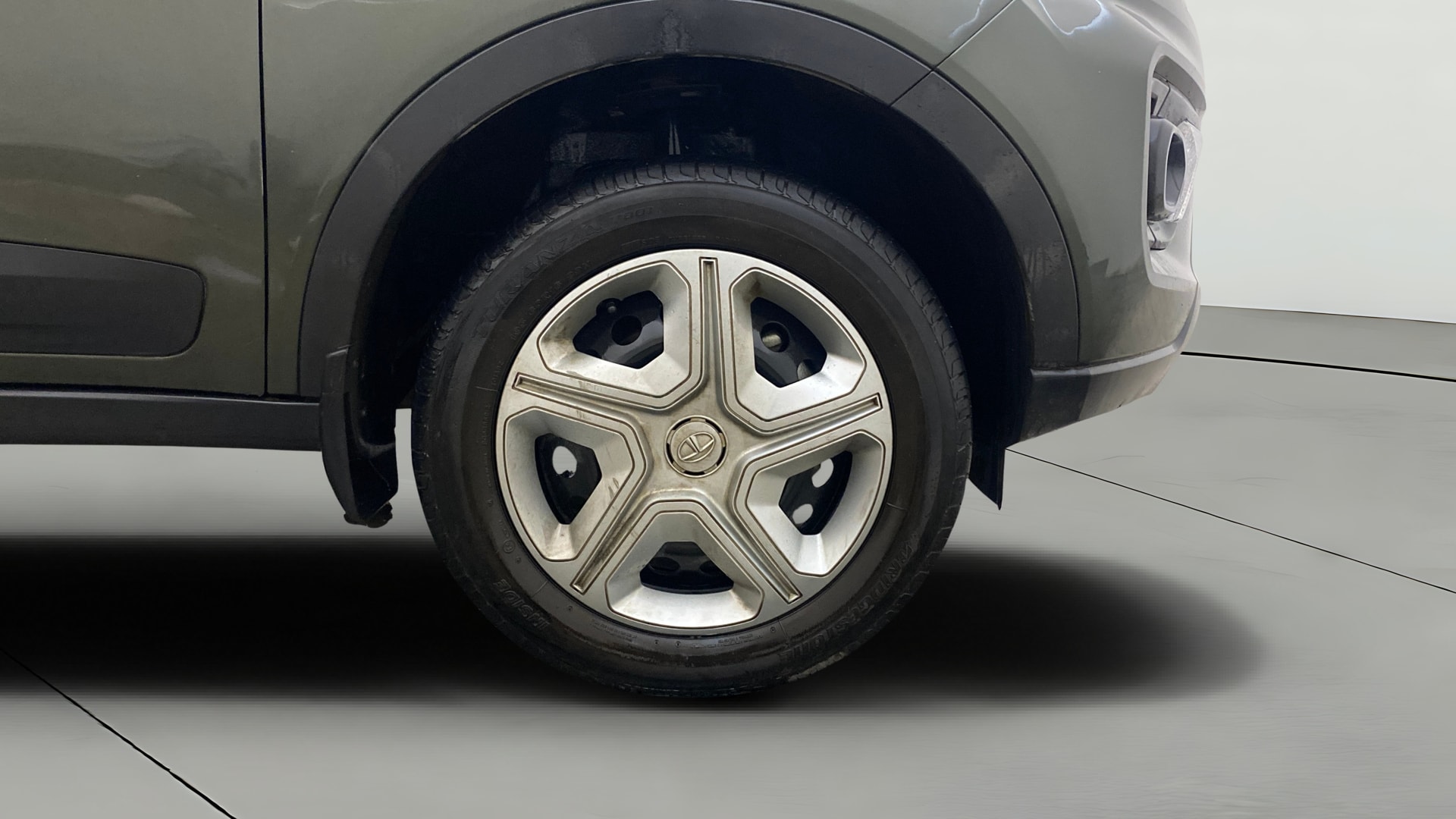 View 2023 Tata Nexon Revotron XE Image 40 Used 2023 Tata Nexon Revotron XE Image 40