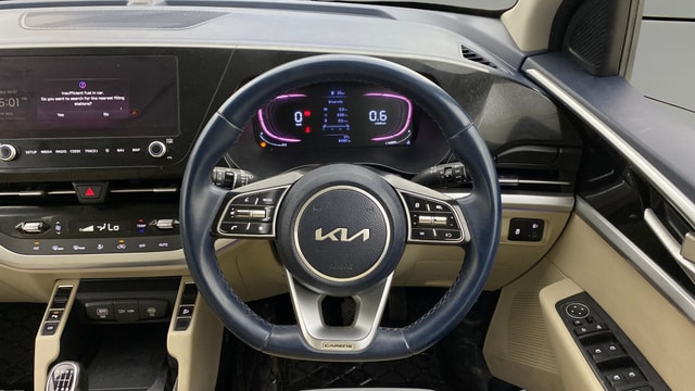 View Kia Carens Image 14 Used Kia Carens Image 14
