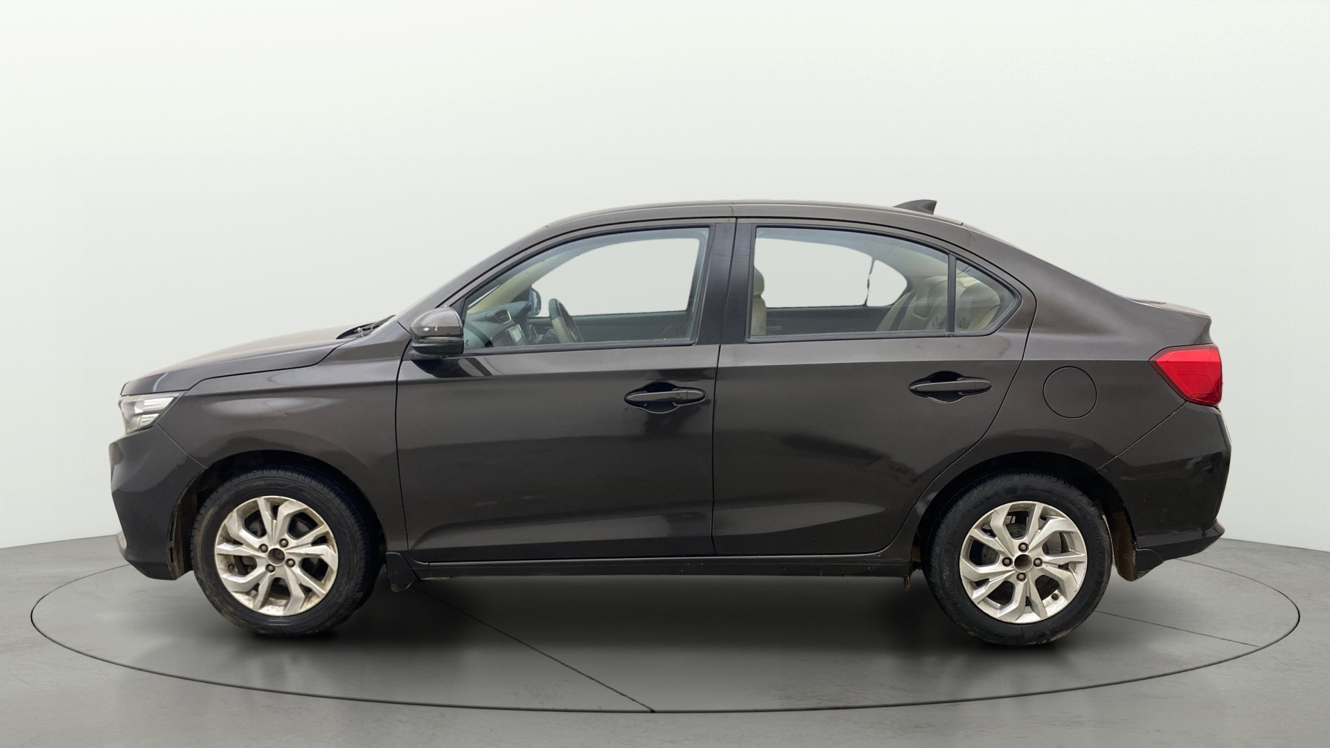View 2019 Honda Amaze E MT Petrol BS IV Image 5 Used 2019 Honda Amaze E MT Petrol BS IV Image 5