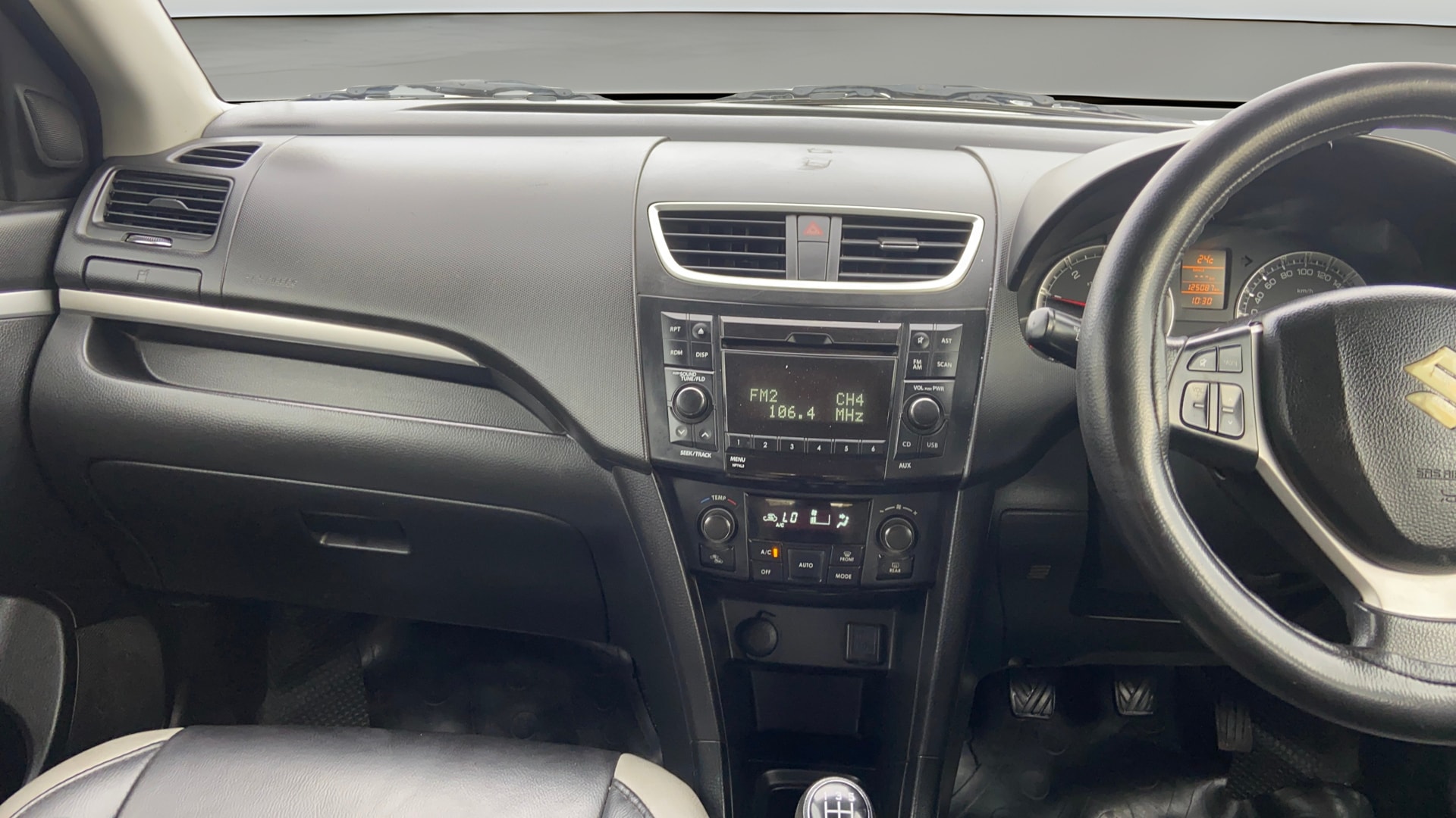 View 2014 Maruti Suzuki 1000 Base Variant Image 17 Used 2014 Maruti Suzuki 1000 Base Variant Image 17