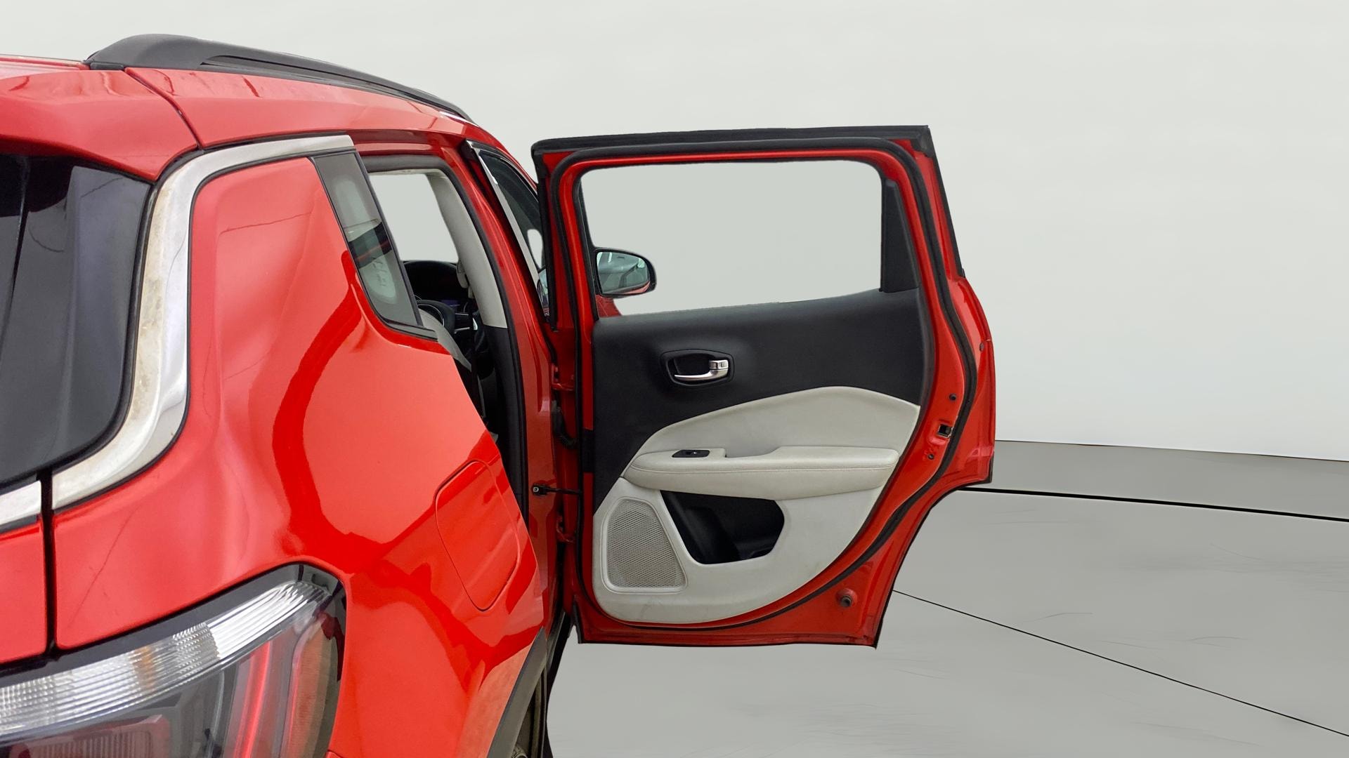 View 2020 Jeep Compass Longitude Plus 2.0 Diesel Image 7 Used 2020 Jeep Compass Longitude Plus 2.0 Diesel Image 7