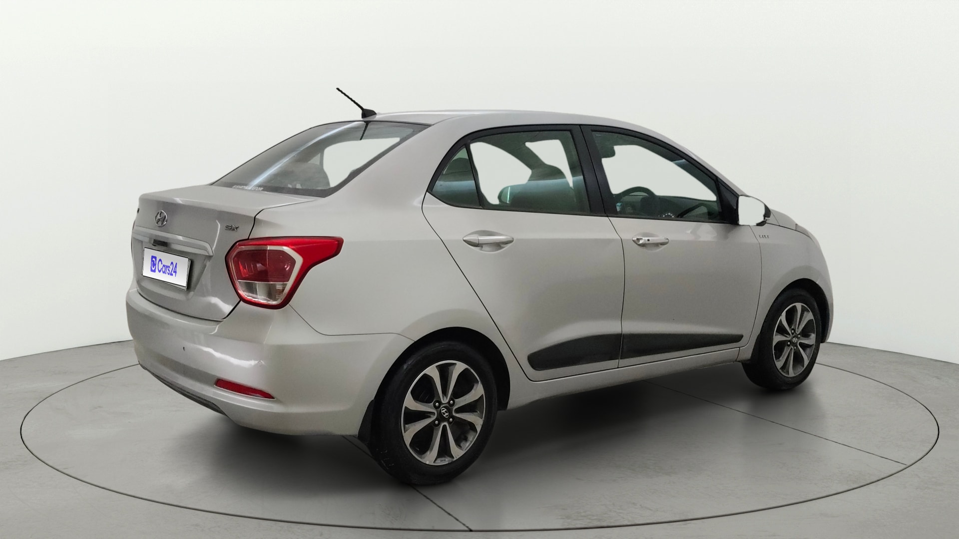 View 2014 Hyundai Xcent SX Petrol (O) Image 43 Used 2014 Hyundai Xcent SX Petrol (O) Image 43