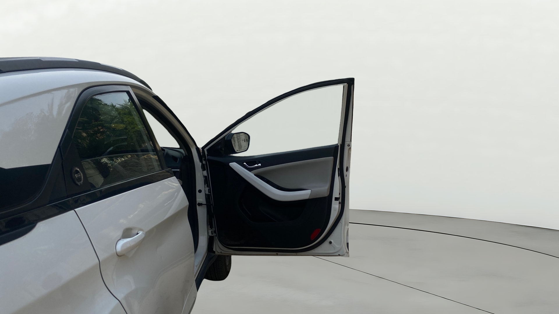 View 2024 Tata Nexon Revotron XE Image 46 Used 2024 Tata Nexon Revotron XE Image 46