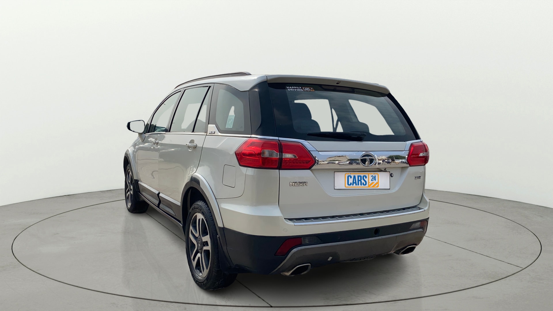 View 2017 Tata Hexa XTA 4X2 Image 2 Used 2017 Tata Hexa XTA 4X2 Image 2