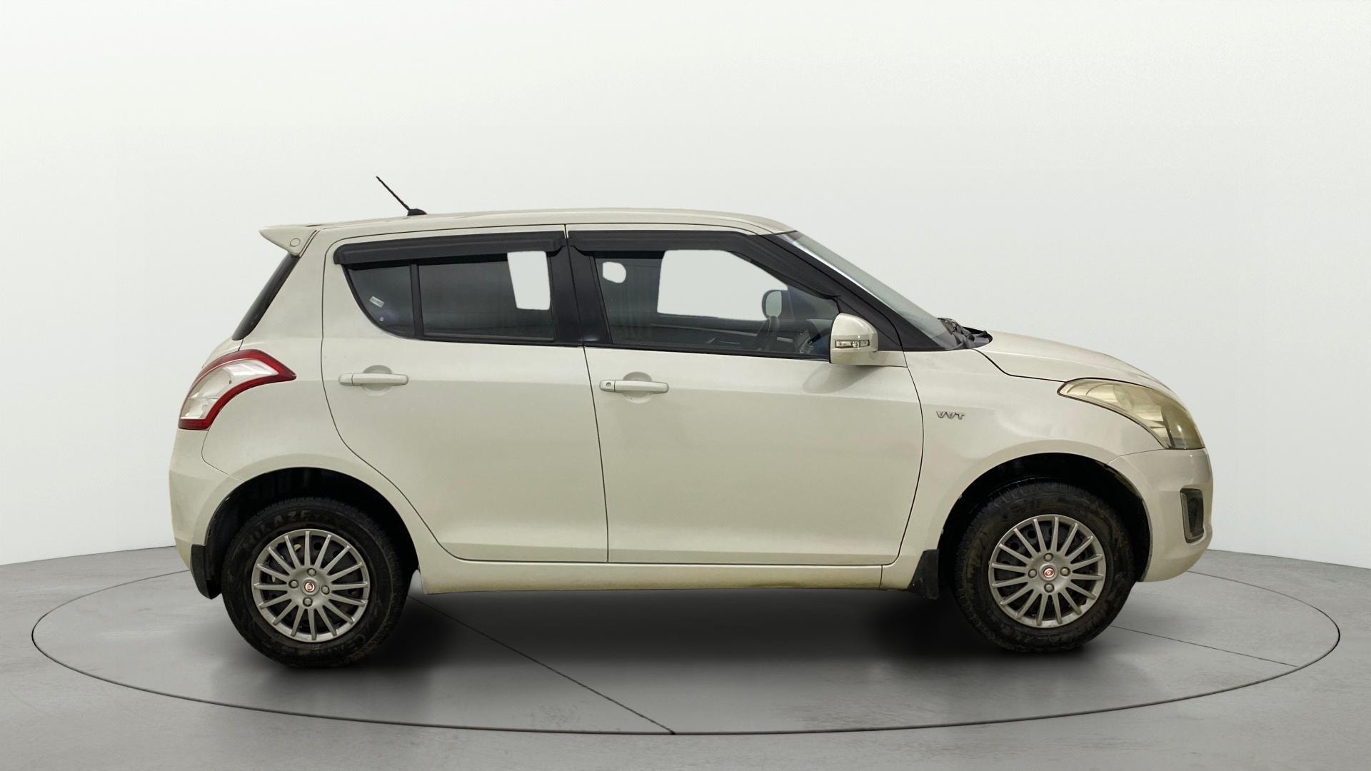 View 2016 Maruti Suzuki 1000 Base Variant Image 8 Used 2016 Maruti Suzuki 1000 Base Variant Image 8