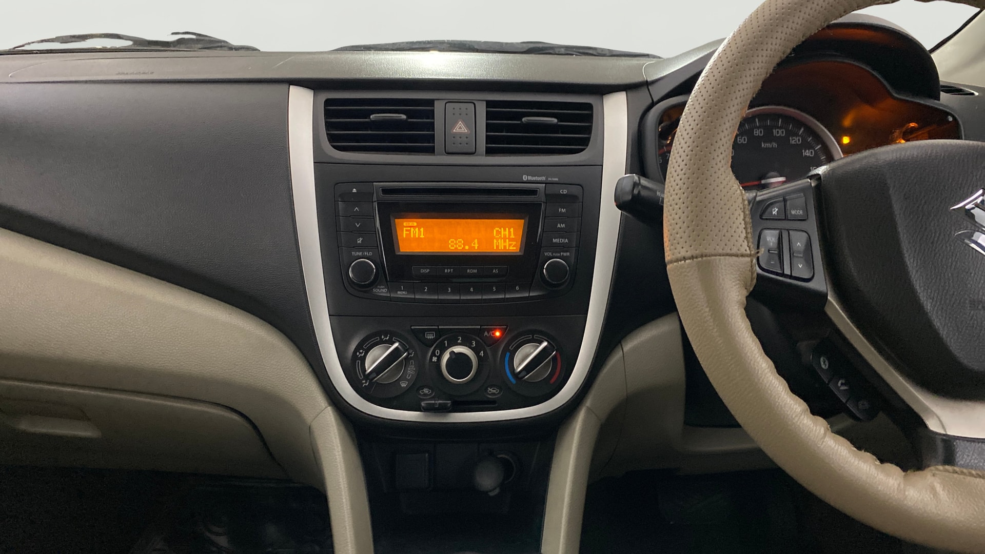 View 2016 Maruti Suzuki 1000 Base Variant Image 17 Used 2016 Maruti Suzuki 1000 Base Variant Image 17