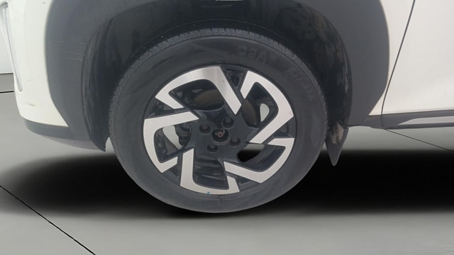 View Nissan Magnite Image 35 Used Nissan Magnite Image 35