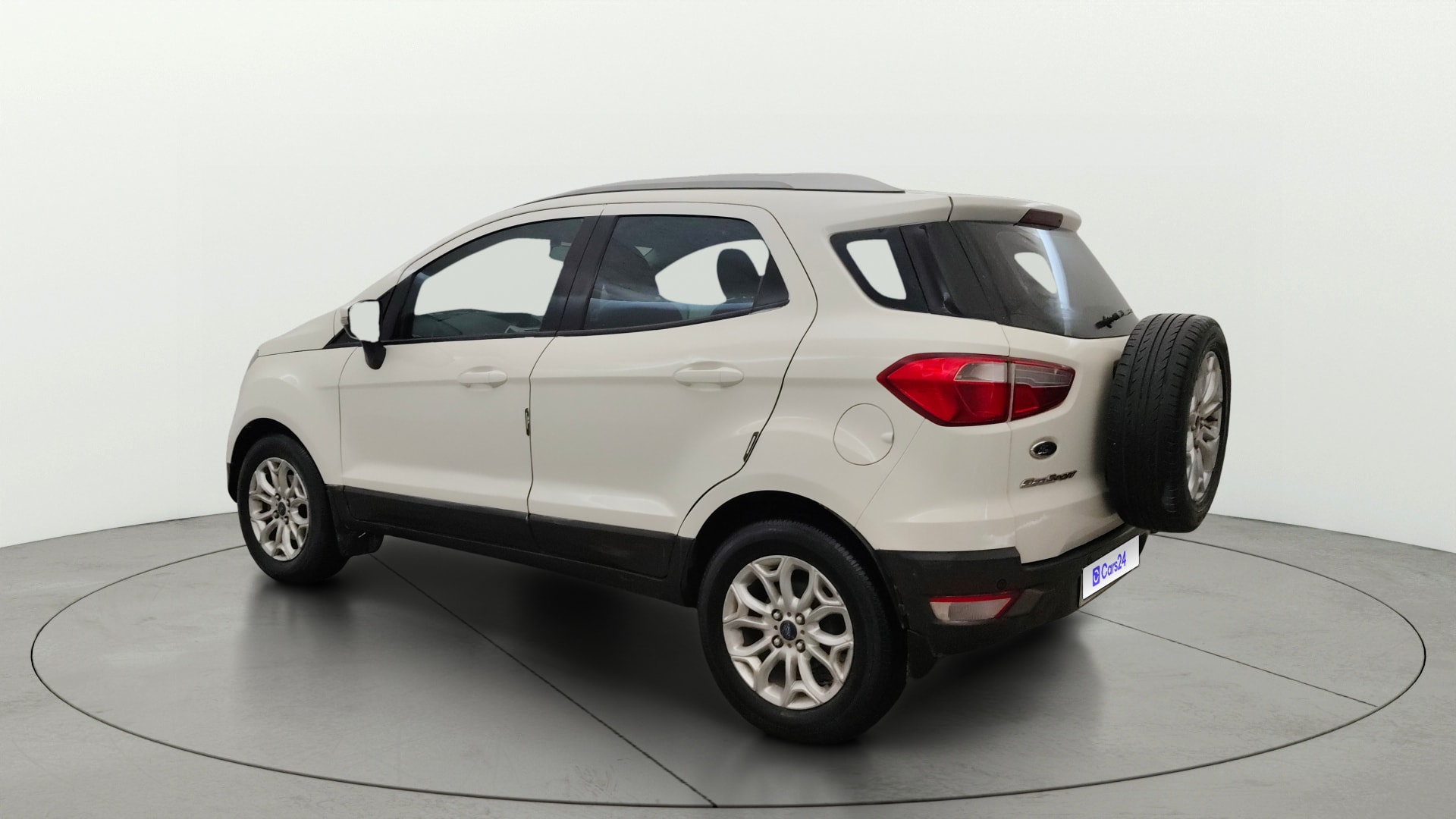 View 2015 Ford EcoSport 1.5 TDCi Diesel Ambiente BS IV Image 2 Used 2015 Ford EcoSport 1.5 TDCi Diesel Ambiente BS IV Image 2