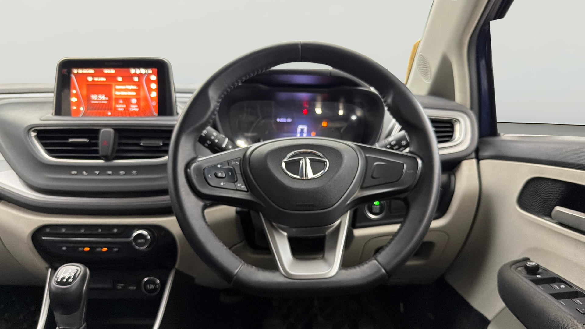 View 2023 Tata Altroz XZ Petrol Image 20 Used 2023 Tata Altroz XZ Petrol Image 20