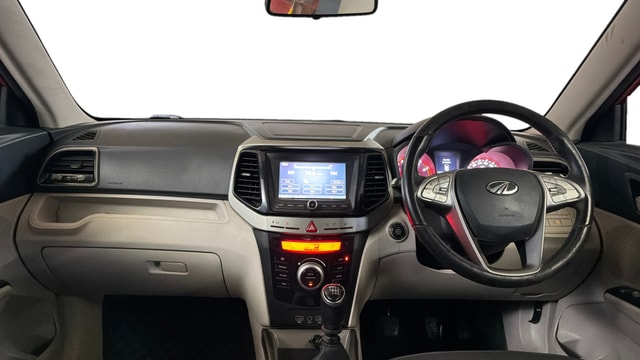 View Mahindra XUV300 Image 15 Used Mahindra XUV300 Image 15