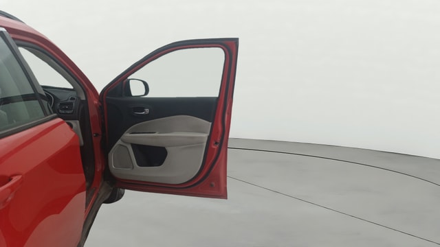 View Jeep Compass Image 46 Used Jeep Compass Image 46