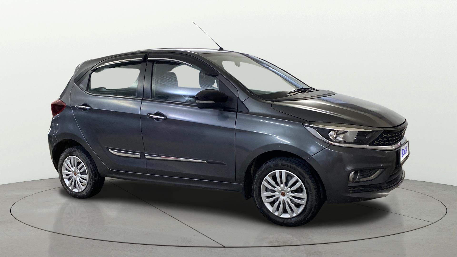 Used 2022 Tata Tiago Used 2022 Tata Tiago