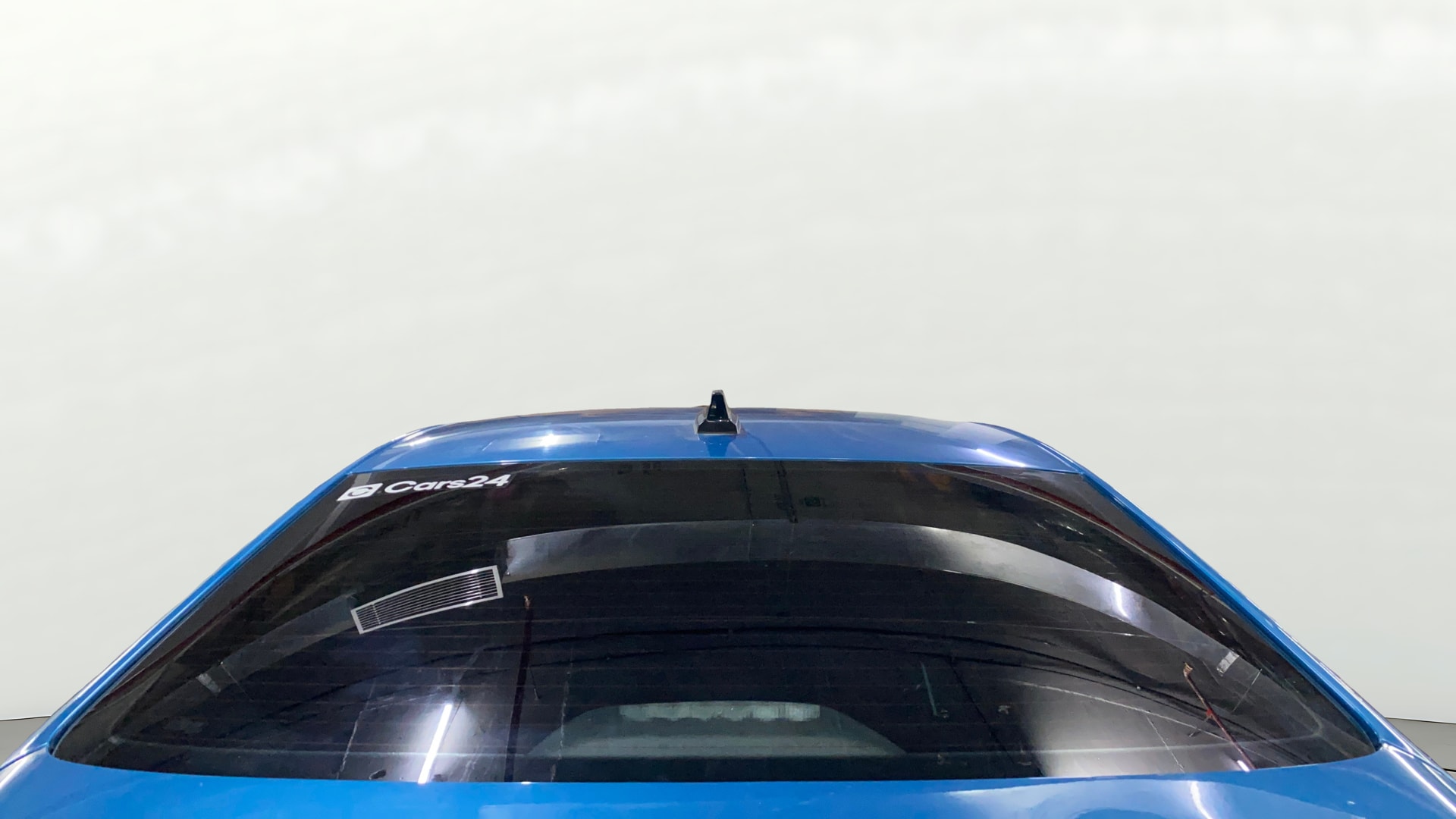 View 2023 Skoda Slavia Ambition 1.0 TSI MT Image 4 Used 2023 Skoda Slavia Ambition 1.0 TSI MT Image 4