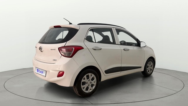 View Hyundai Grand i10 Image 43 Used Hyundai Grand i10 Image 43
