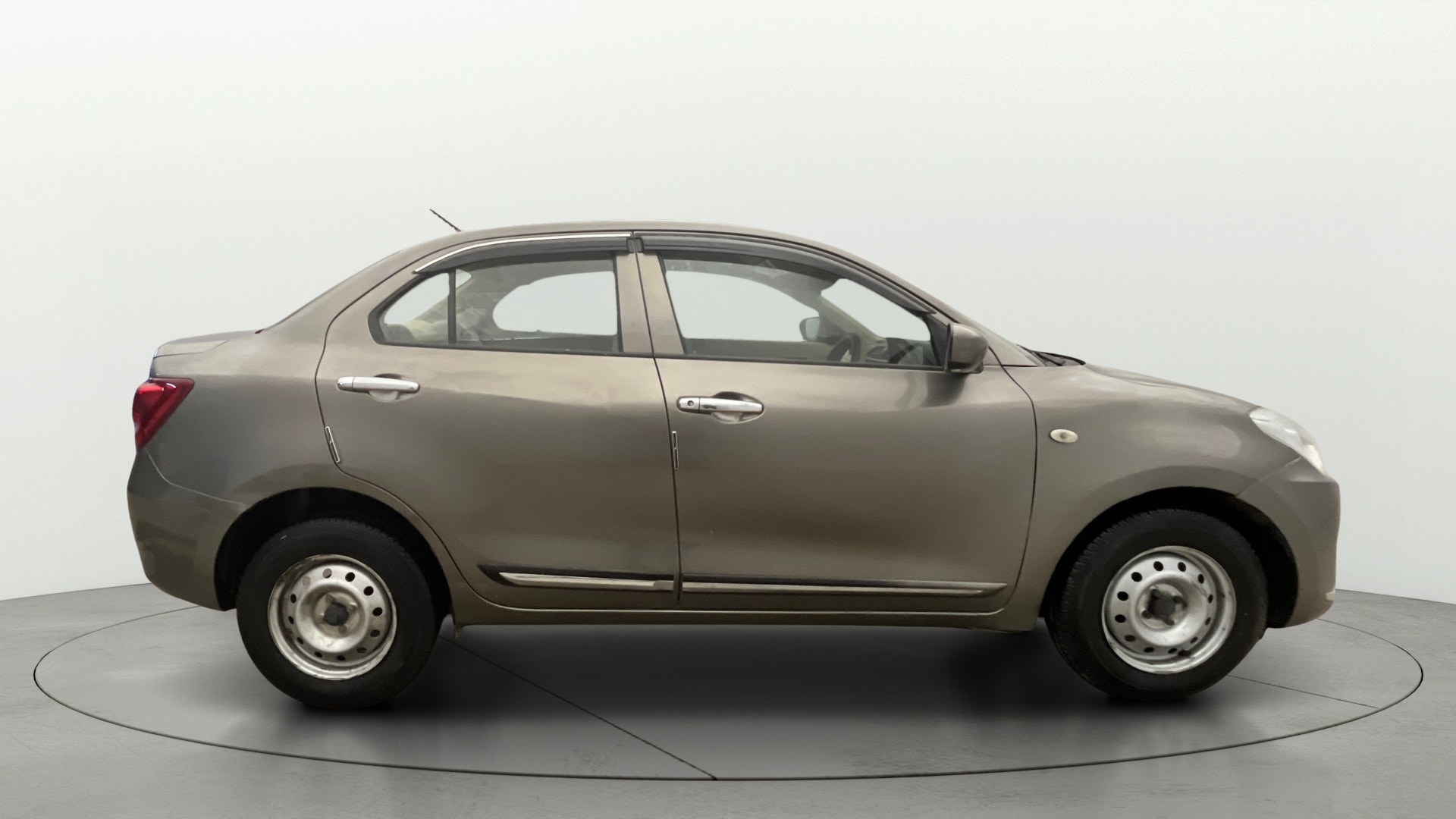 View 2019 Maruti Suzuki 1000 Base Variant Image 29 Used 2019 Maruti Suzuki 1000 Base Variant Image 29